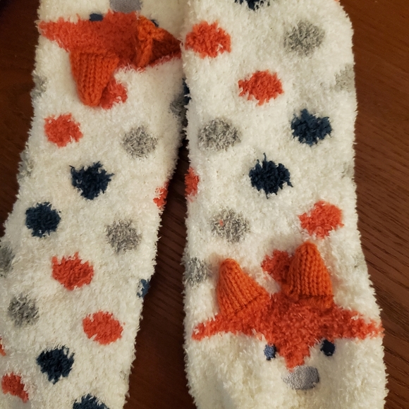Fox socks in a box .Adorable unisex super soft.nev34 want to take off - Picture 4 of 4